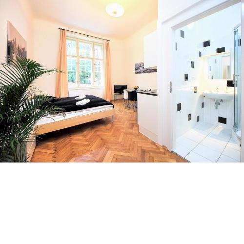 PEACEFUL COUPLE STAY / OLD TOWN / JEWISH QUARTER