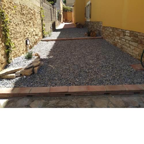 Peaceful loft.Begur center. Garden, parking -B11/1