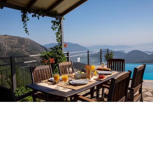 Peaceful Villa with Stunning Sea Views