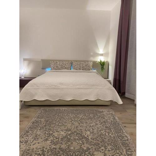 PeaKNest - la tua vacanza sul Lago di Garda