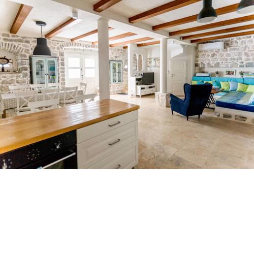 Pearl Bay Luxury House
