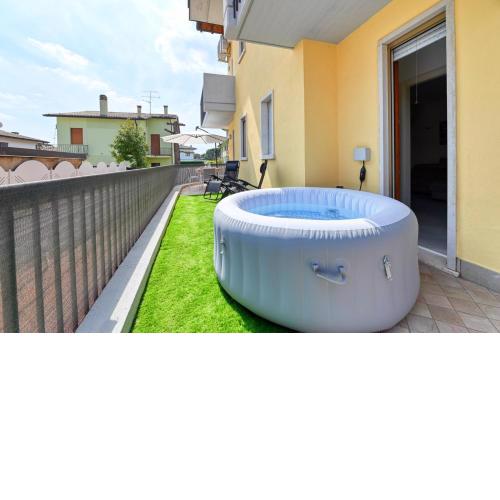 Pearl House - Sirmione Holiday - Jacuzzi Privata