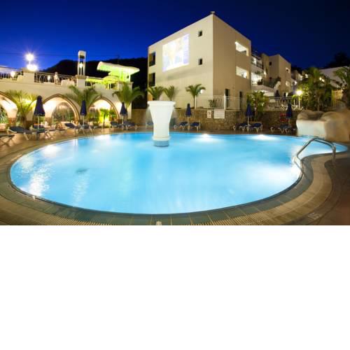 Pefkos Beach Studios & Apartments