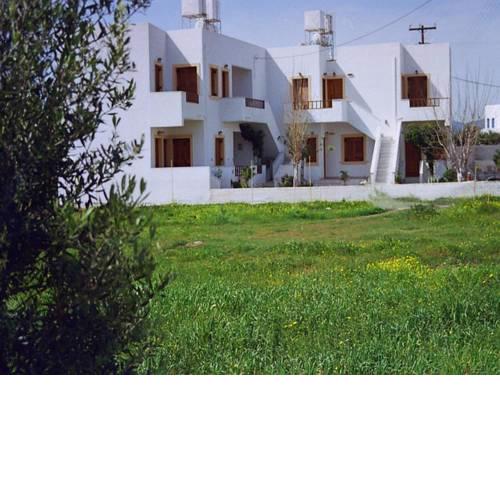 Pela Apartments