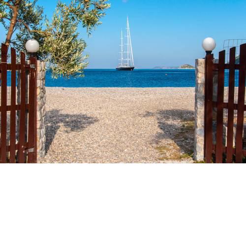 Pelagos Beachfront