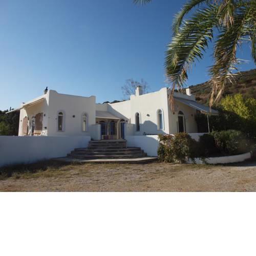 Pelion Holiday Villa with Swimming Pool