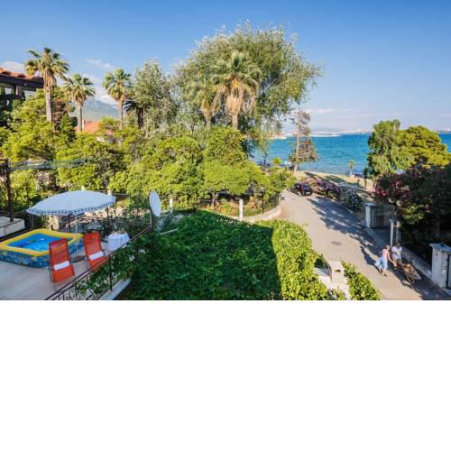 Pelivan Apartments