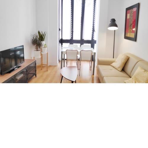 Peña RooMalaga by Bossh! Apartments