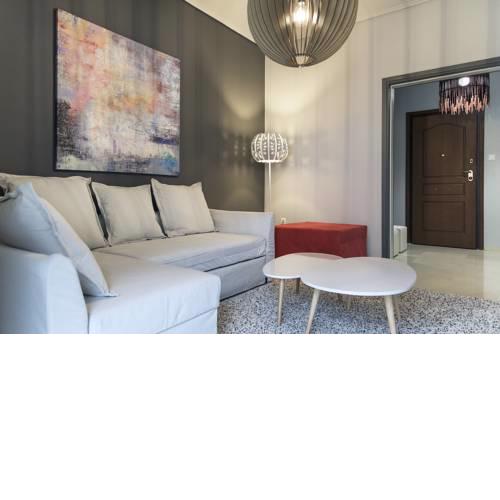 Penelope's Luxury Apartment