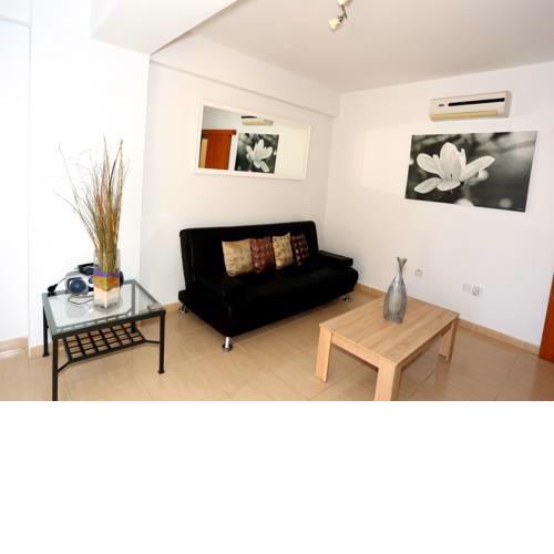 Penelopi Court Apartment 102