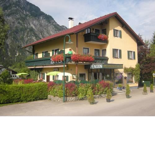 Pension Dreimäderlhaus