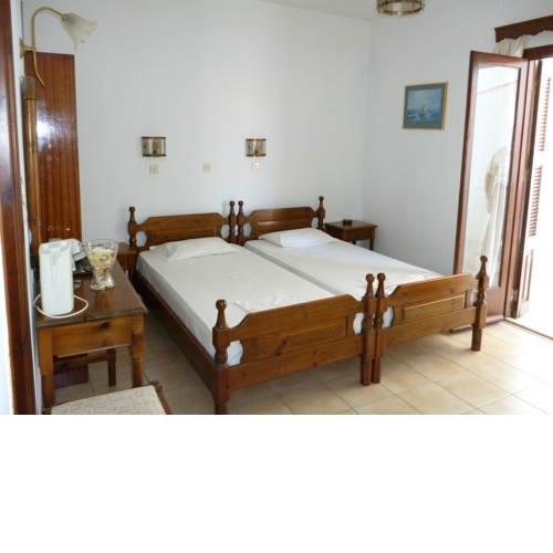 Pension Eleni Rooms