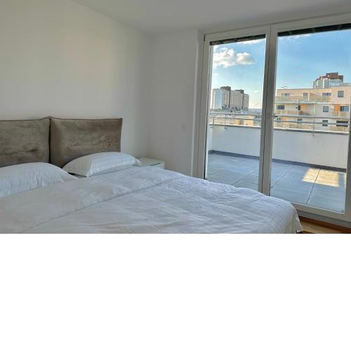 Penthouse in Vienna - near metro