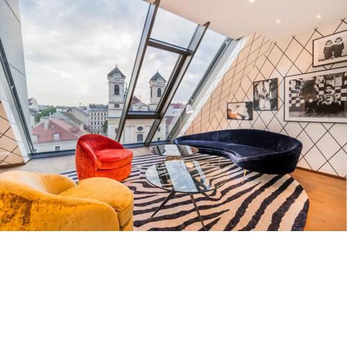 Penthouse near the town hall Vienna