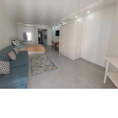 Perfect For couples Sunny & SeaView with Wi-Fi