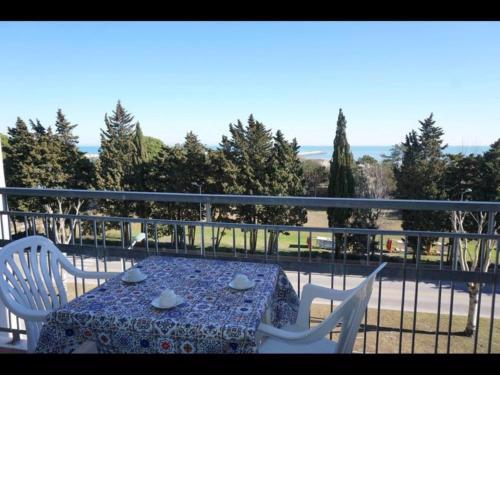 Perfect Sea View Apartment For 4 People