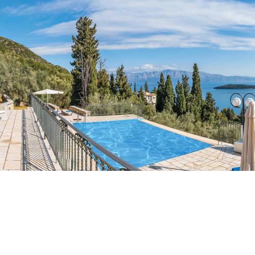 Perigiali Villa Sleeps 6 Air Con WiFi