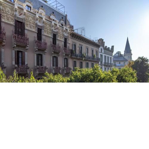 Period Luxury Apartment in Barcelona Prime Location with Street View