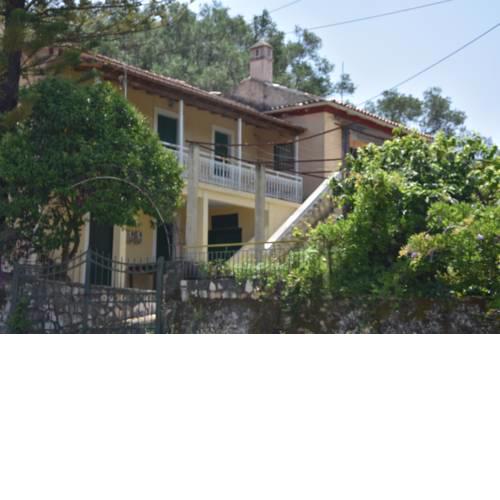 PERITHIA SUNSET APARTMENTS