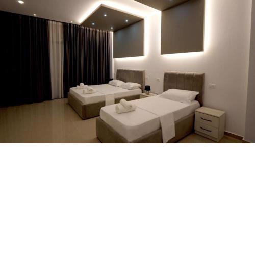 Perla e Dumrese, Bar-Restaurant-Hotel