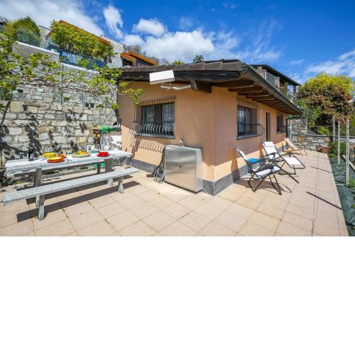Petit Cadeau - Happy Rentals