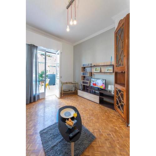 Petralona Cozy Penthouse