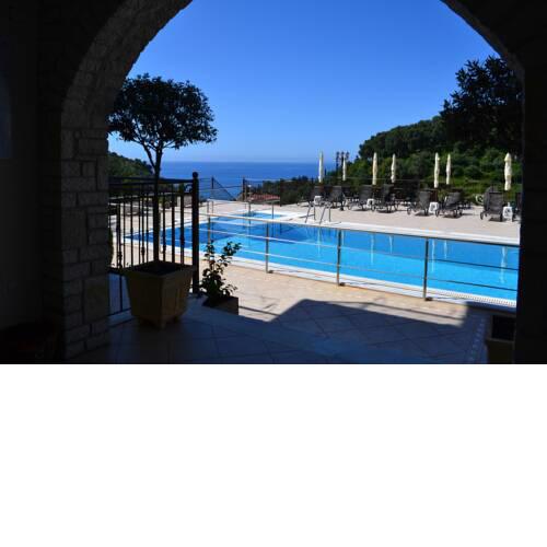 Petrino Resort