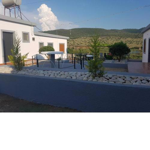 Petrit Guesthouse