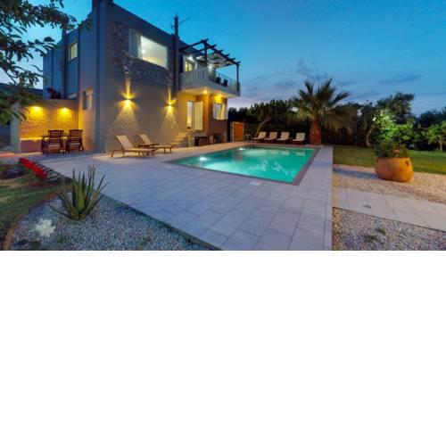Petronila Luxury Villa