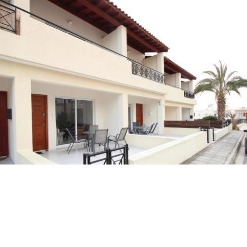Peyia Cottages