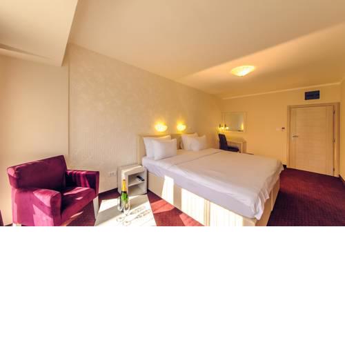 Philia Hotel