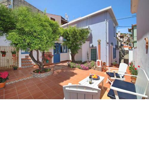 Philoxenia Guest House