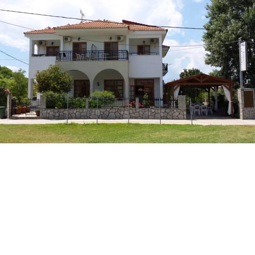 Philoxenia Hotel
