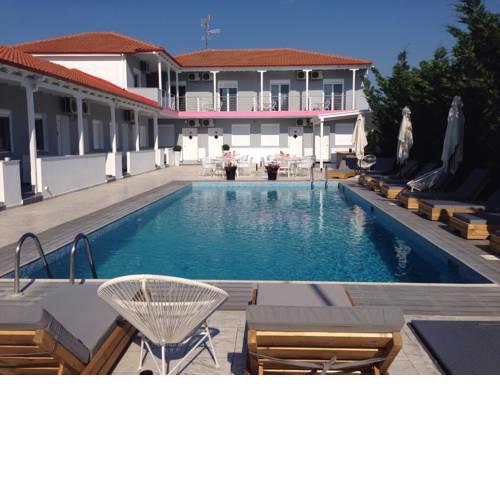 Philoxenia Suites