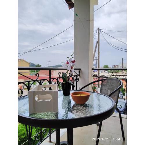 PHISIS APARTMENTS : PHAEDRA
