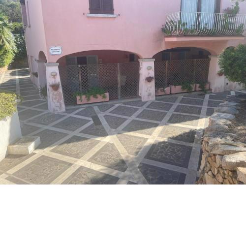 Piazza ginestre porto rotondo