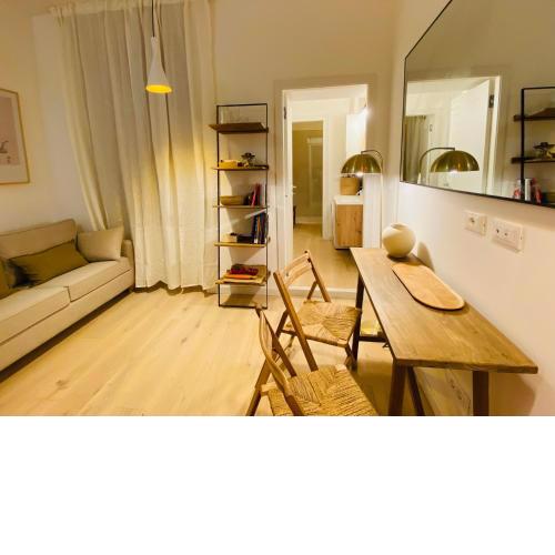 PiazzaBorsa Charme apartment