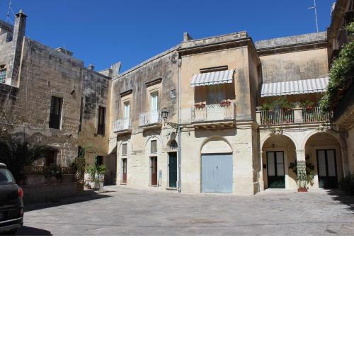 Piazzetta Acquaviva