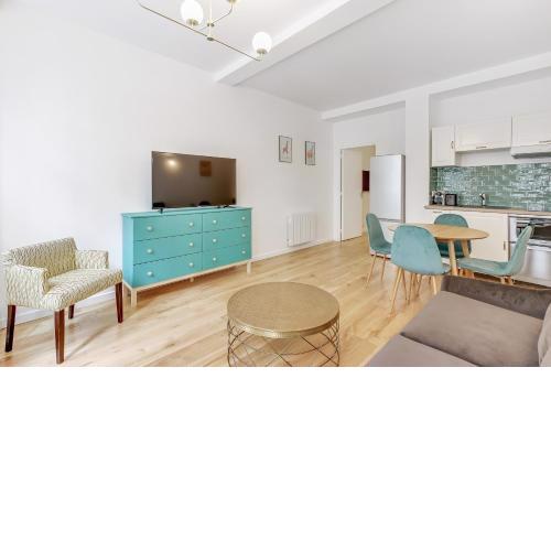 Pick A Flat's Apartment in Saint Germain - Rue Vaneau