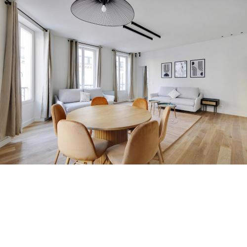 Pick A Flat's Apartments in Opéra - Rue d'Hauteville
