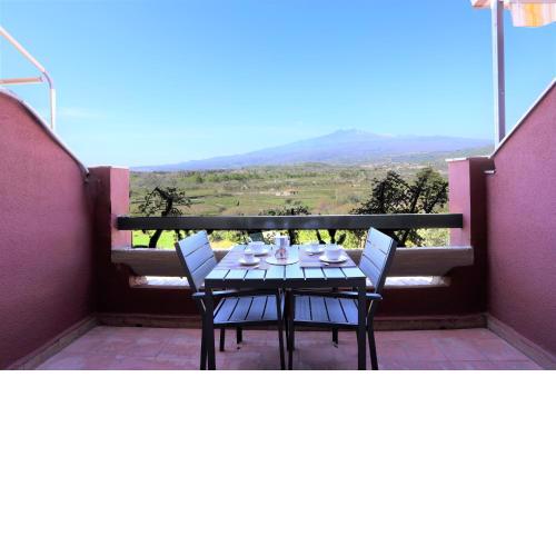 Pietrenere APT with Balcony 200m from the Sea