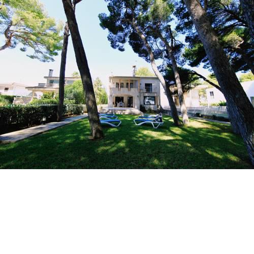 Pine beach Villa