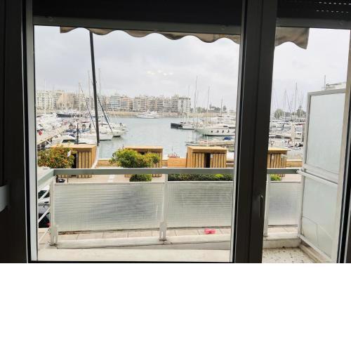 Piraeus 2