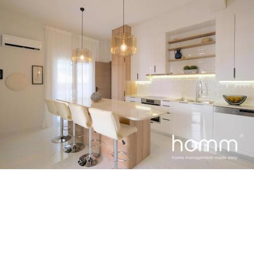 Piraeus Coast Stylish homm next to the Sea