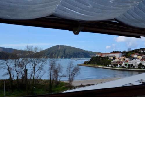 Pisos con excelentes vistas en Cedeira