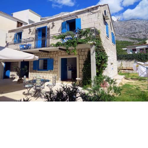 PKM Apartments