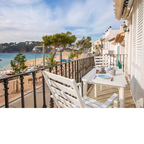 Places4stay apartment paquita llafranc