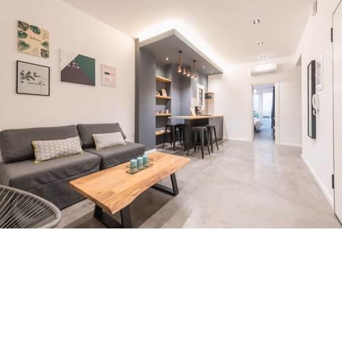 Plaka Designed Apartment