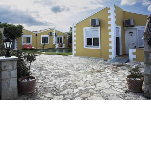 Plakalona Apartments