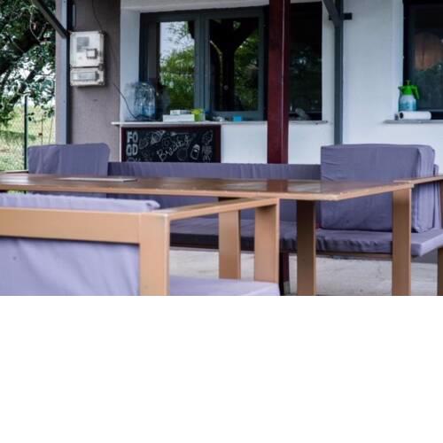 Platán Lux apartmanház a Kis-Dunán